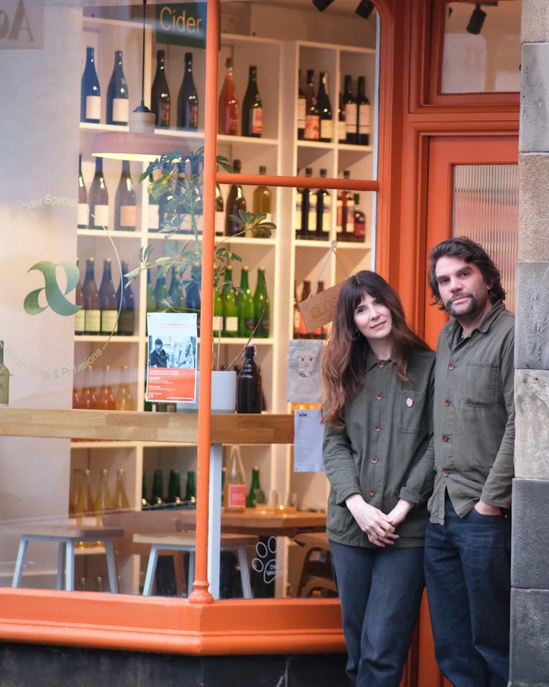 Aeble @aeble_ciderbar - Scotland&rsquo;s first cider bottle shop located in Anstruther, Fife. 

Owners: Grant &amp; Jaye Hutchison

A few PR shots taken for their exciting venture coming next month to Edinburgh. A cider gathering! 
A gathering for en