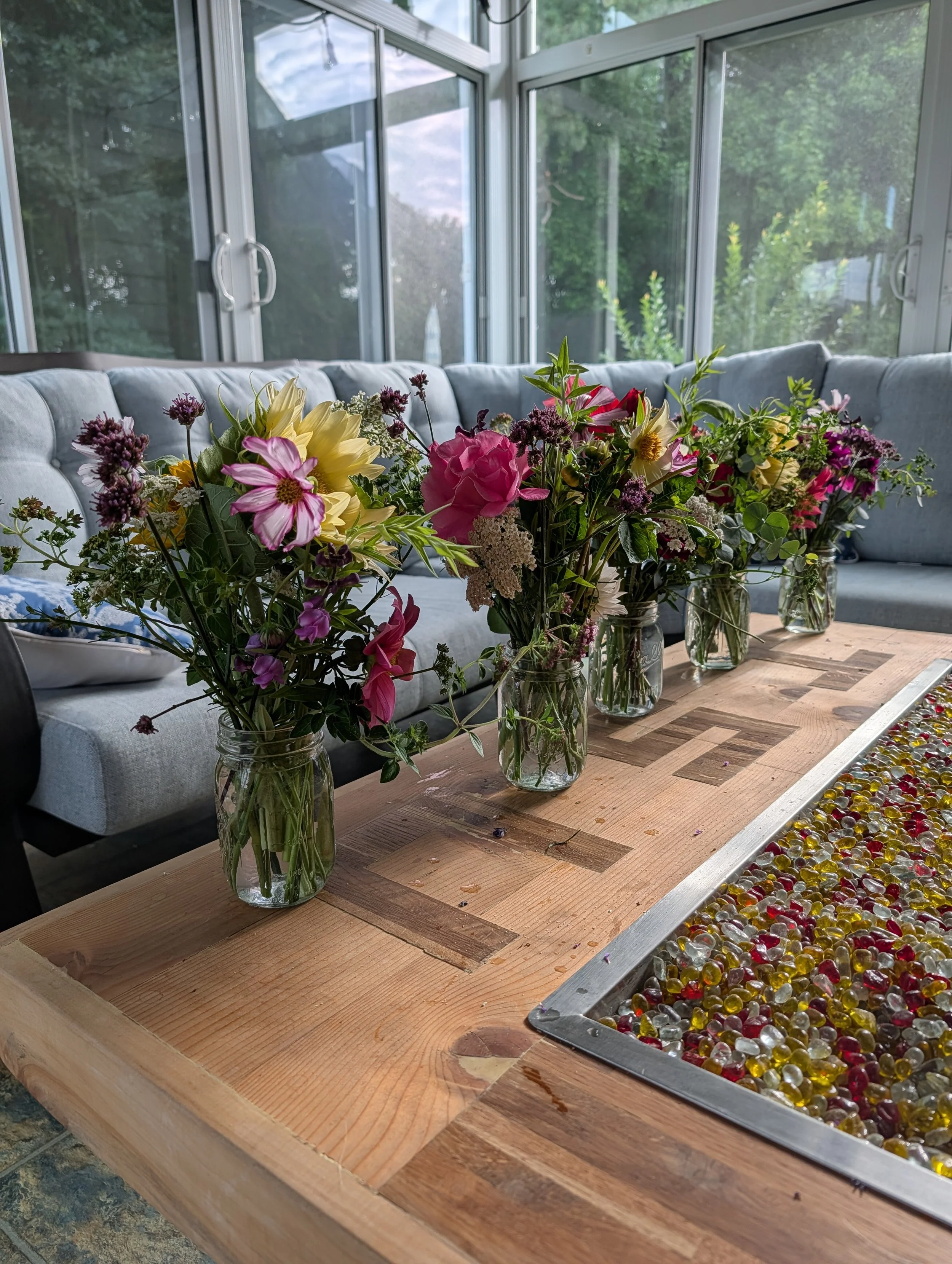 Summer Saturated Mini Bouquet