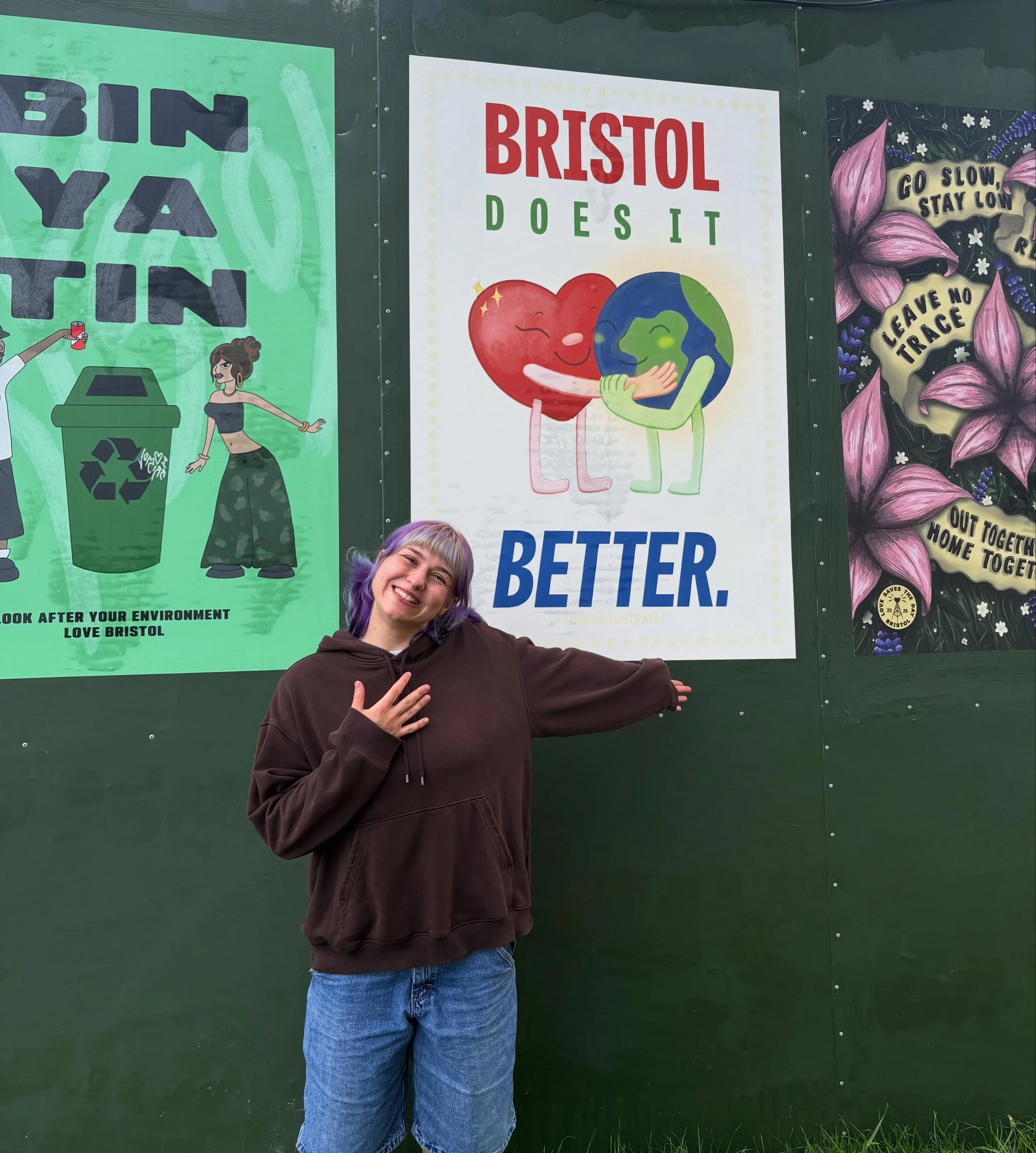 mor wobrwyol i weld fy mhoster buddugol tu allan @lovesavesthedayfestival yn barod am y benwythnos!! diolch yn fawr iawn am y cyfle (ac y taith o gwmpas tir yr ŵyl hehe!)
✶
so rewarding to see my winning poster all printed out ready for this weekend!