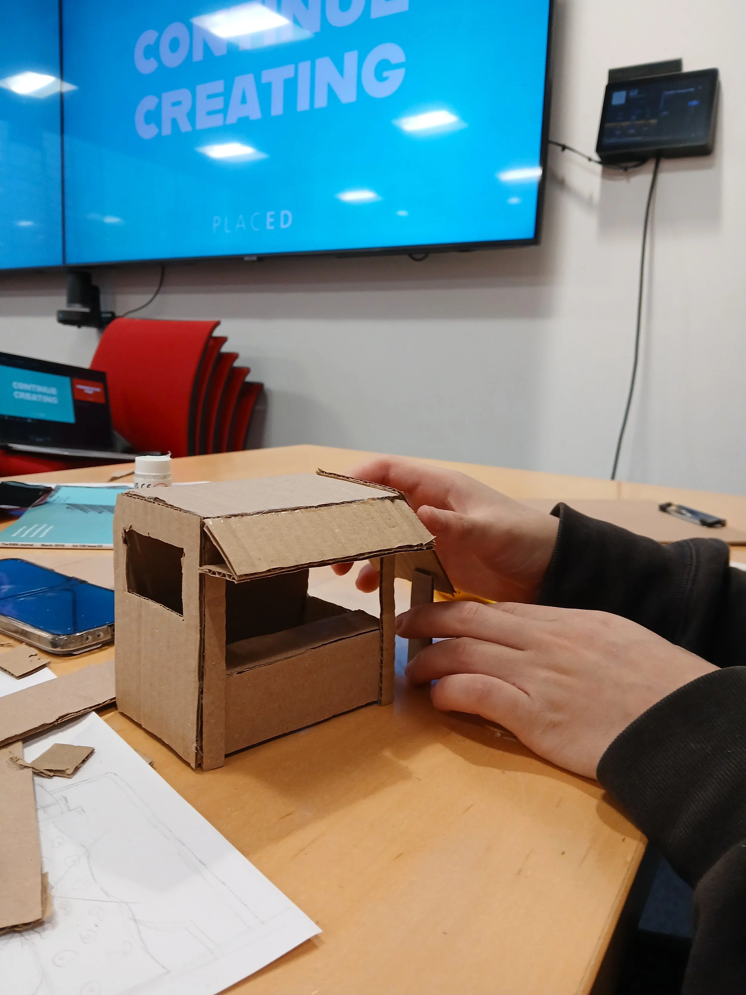 ACADEMY2025-26_L1 Design Workshop_2510 (46).jpg