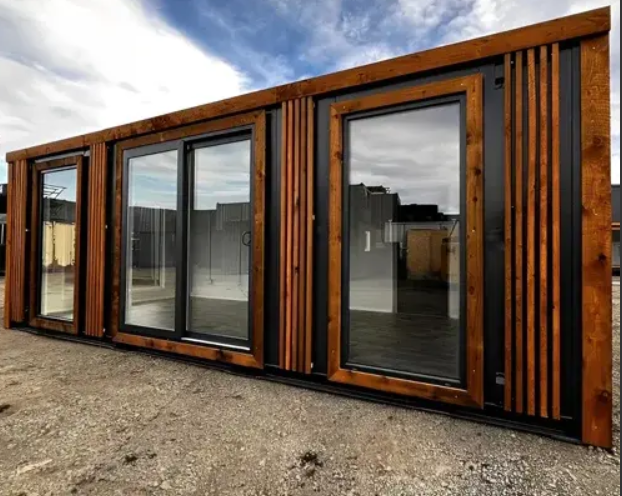 24ft x 10ft pic 7.png