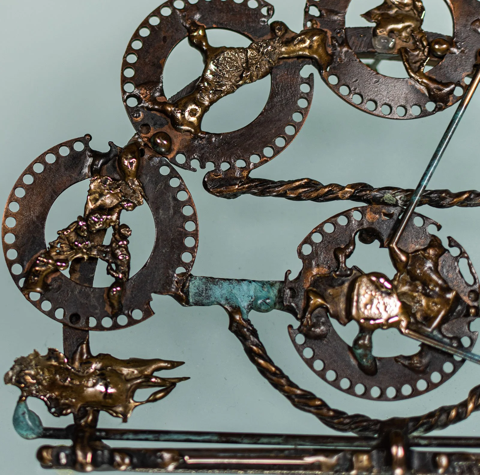 Timeless. 2007. Bronze, brass, stainless steel, glass. 33 x 38 cm. Available
