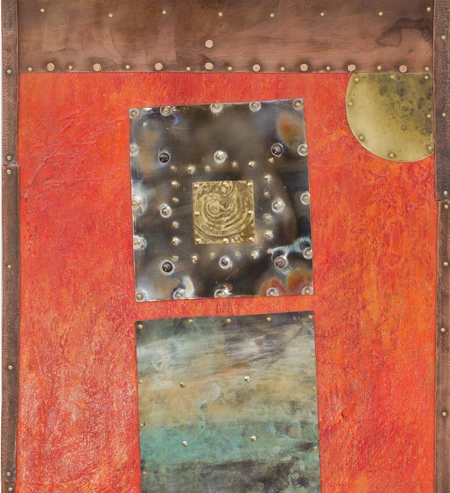 Sunrise.
Patinated copper, brass, and mixed metals
61 × 30 cm · 2008.
Private Collection