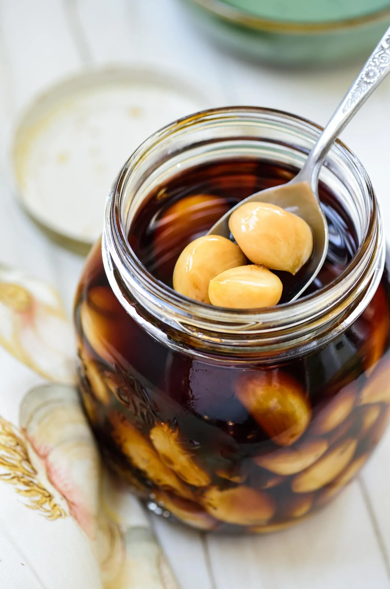 Pickled Garlic (Maneul Jangajji)