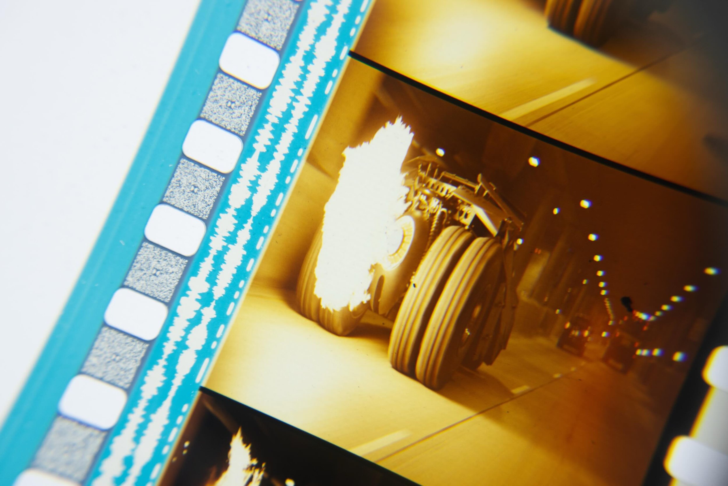 Witness the stunning cinematography of @wpfister in this rare 35mm film print of Christopher Nolan&rsquo;s THE DARK KNIGHT tomorrow evening @lighthousecinema 🍿🎞️📽️ 

#thedarkknight #wallypfister #projectionist #projectionbooth #filmisnotdead