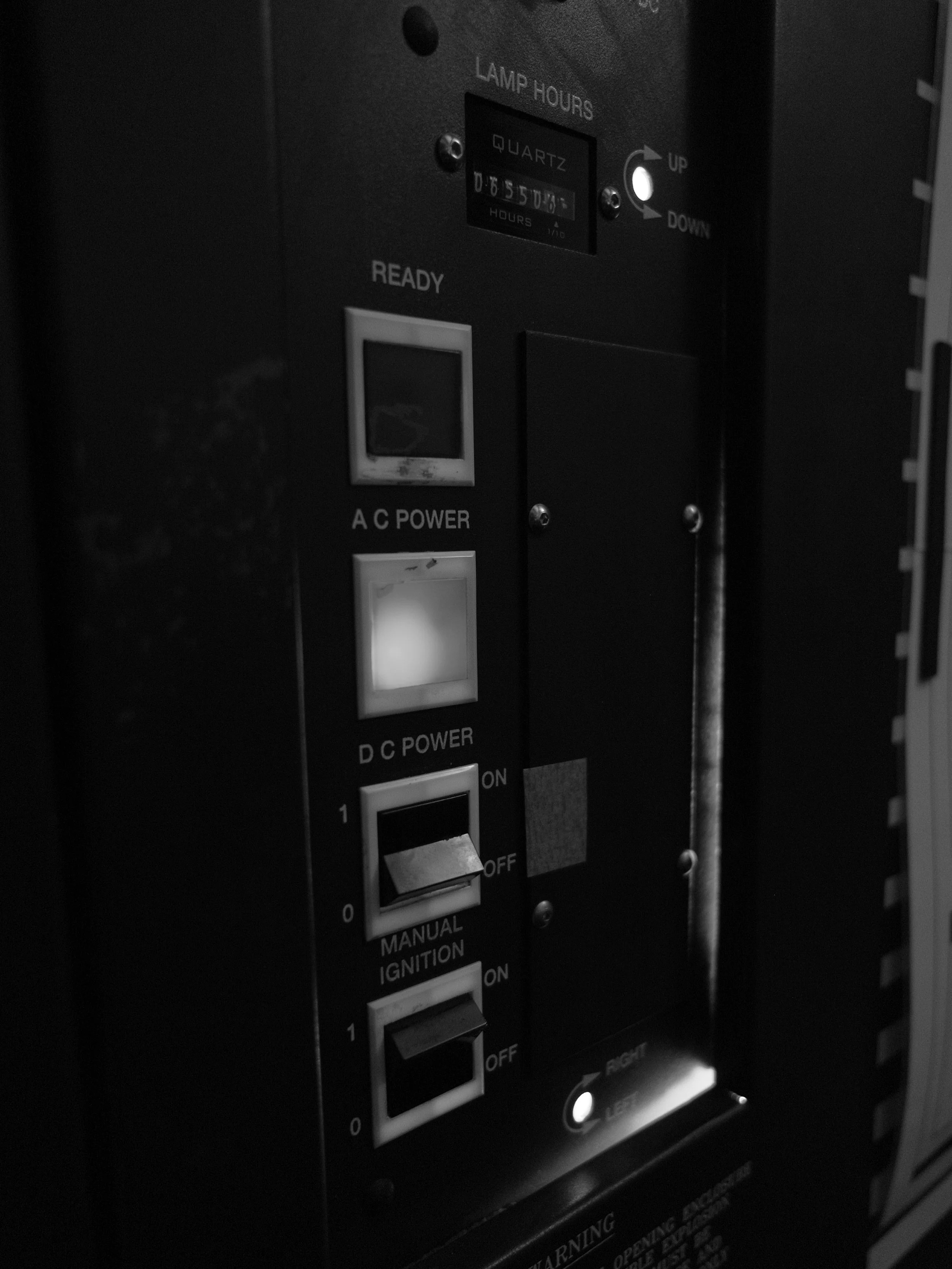 Lamp is on and ready to go again for @theodysseymovie on 35mm film 🎞️📽️🫡 

#projectionist #projectionbooth #35mm #cinema