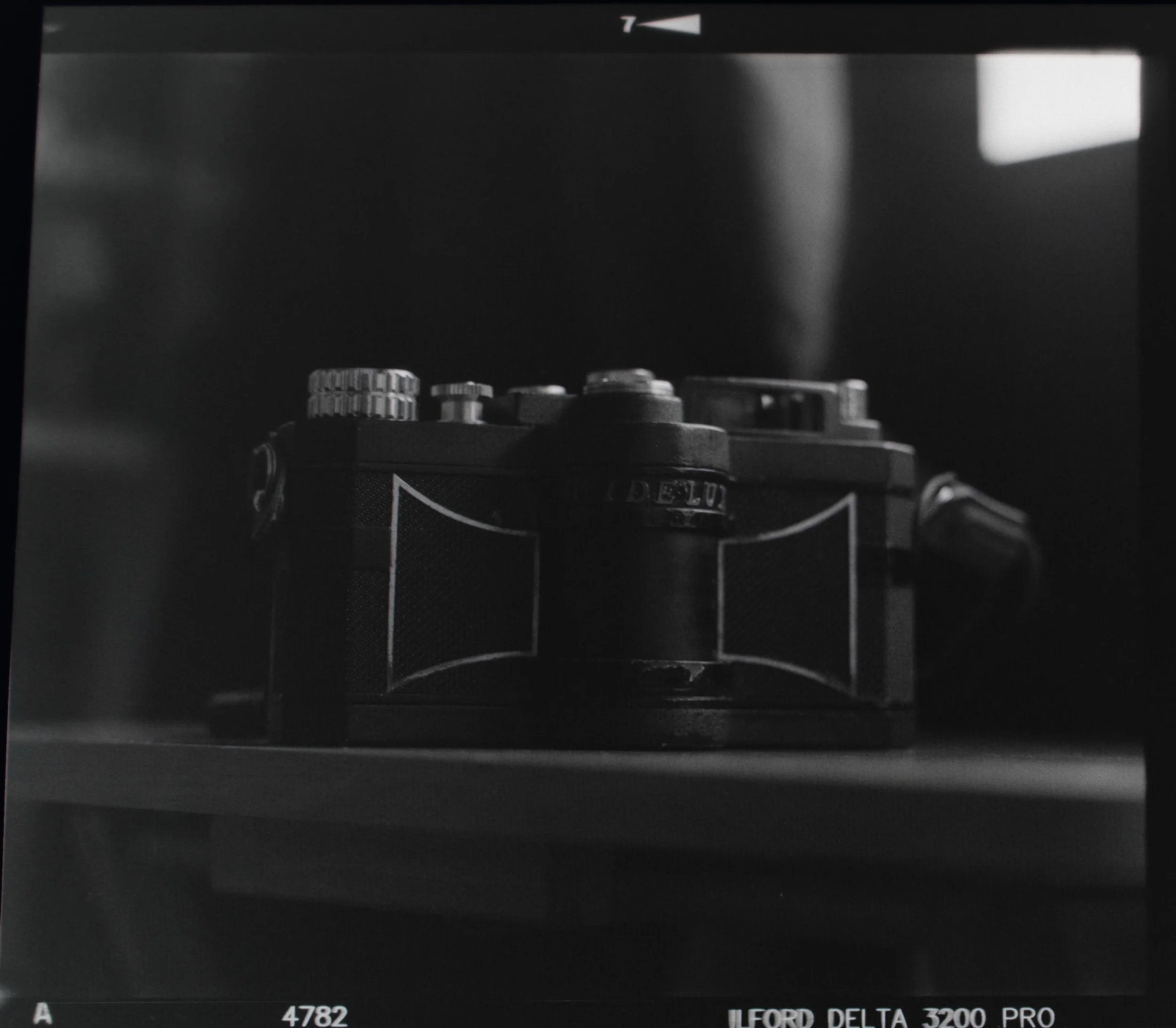 My beautiful Widelux F6B shot on @ilfordphoto Delta 3200 120 film on my Mamiya RB67 📸 I&rsquo;ve recently uploaded a video about my journey so far with the Widelux.

Developed by @johngunncameras 🙌🏻 

#widelux #mamiyarb67 #mediumformatfilm #ilford