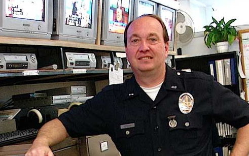PIO in 2006. Look at the archaic technology