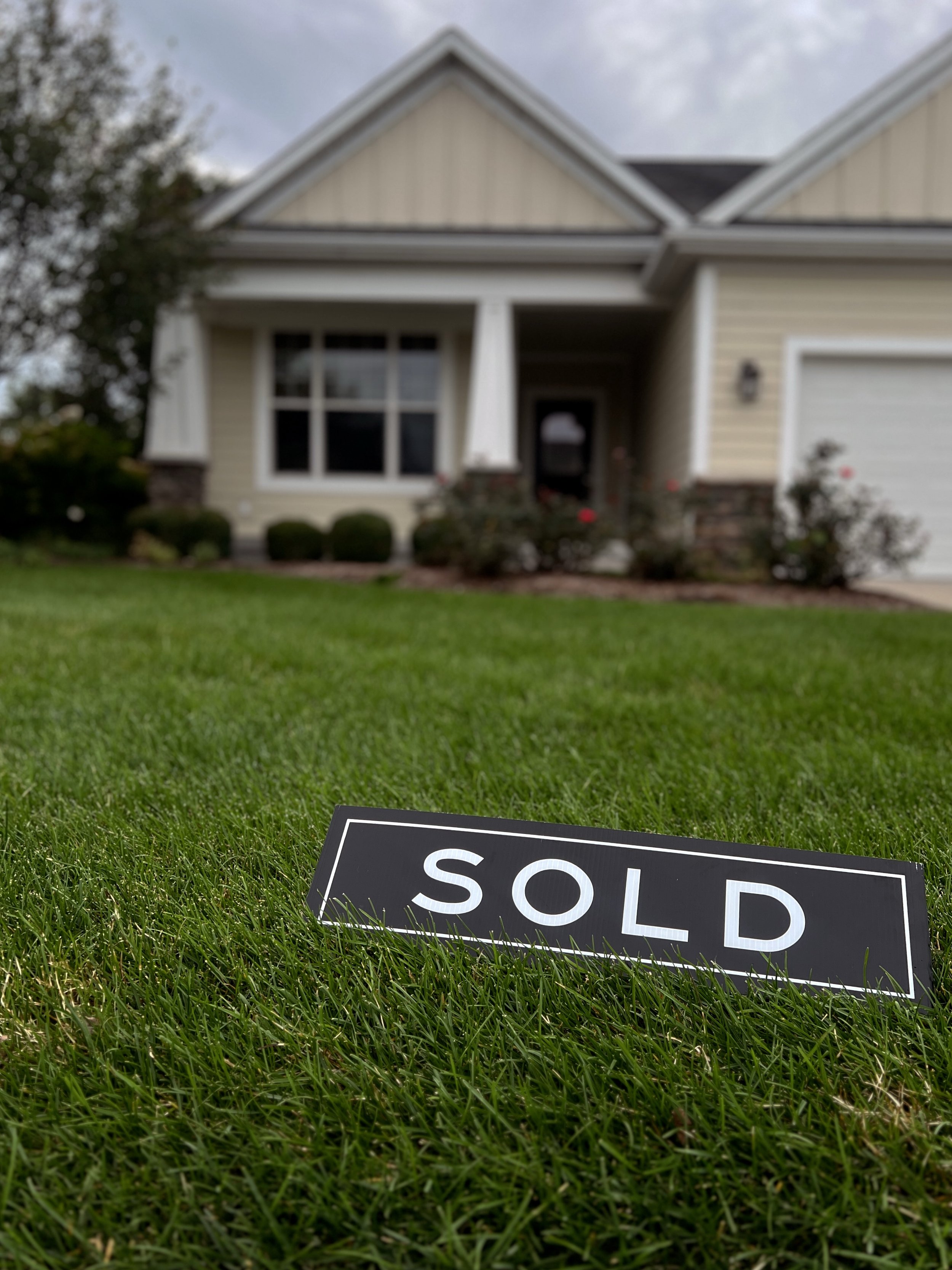 - One goal: don&rsquo;t let it expire again. 

182 days on the market with another agent and no movement.

I mailed Sandy &amp; Rick a handwritten note the day it expired and after pitching them a new plan they took a chance on me.  I asked @yourhome