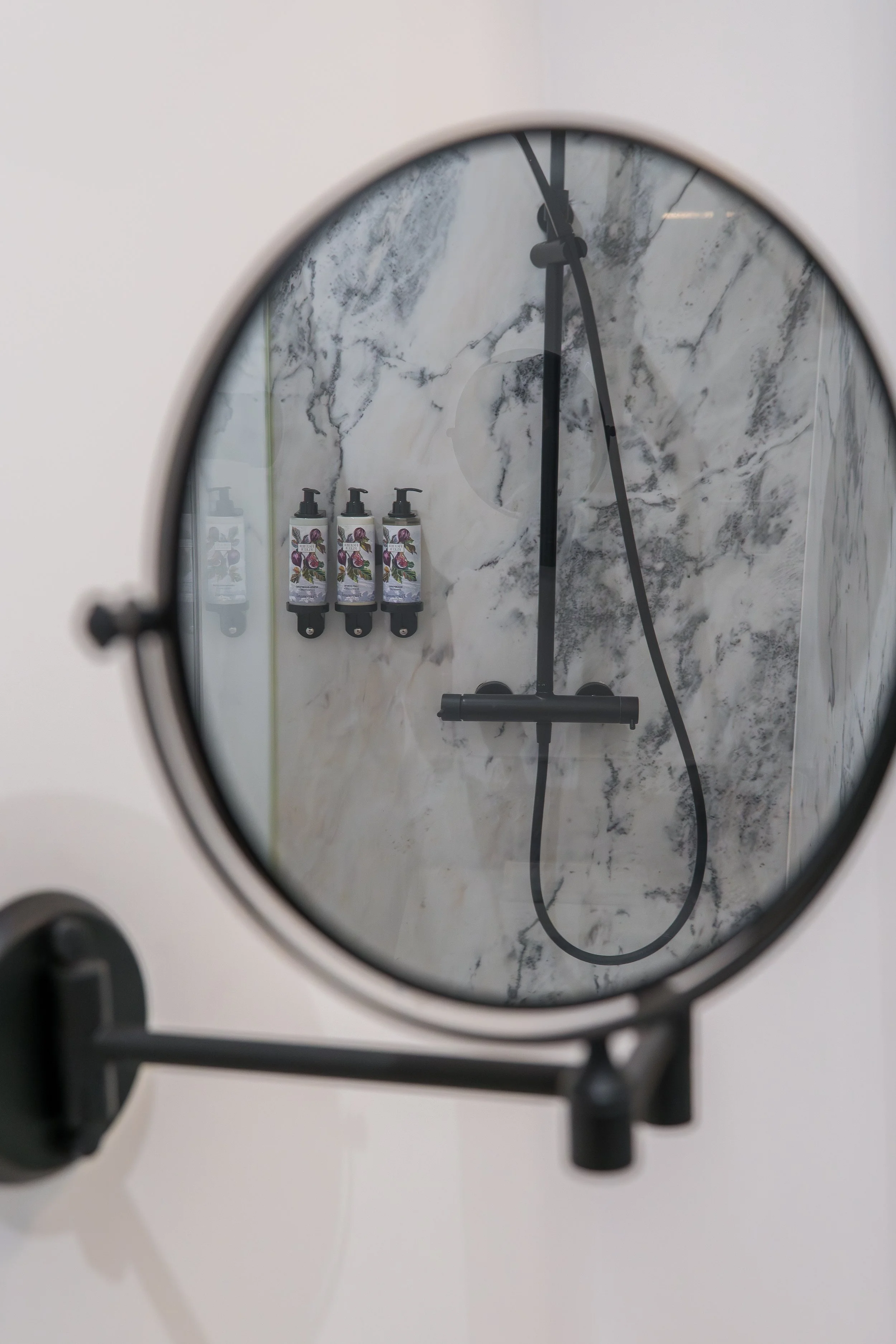 Standard Room Bathroom Shaving Mirror 01.jpg