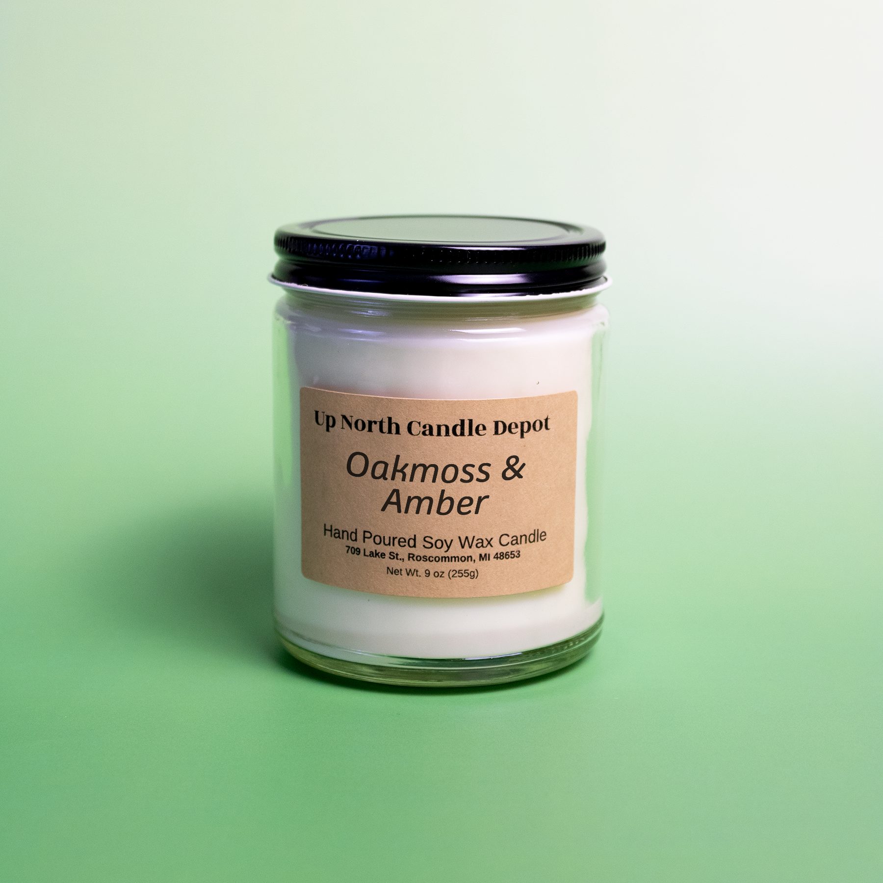 Up North 9oz - Oakmoss & Amber.png