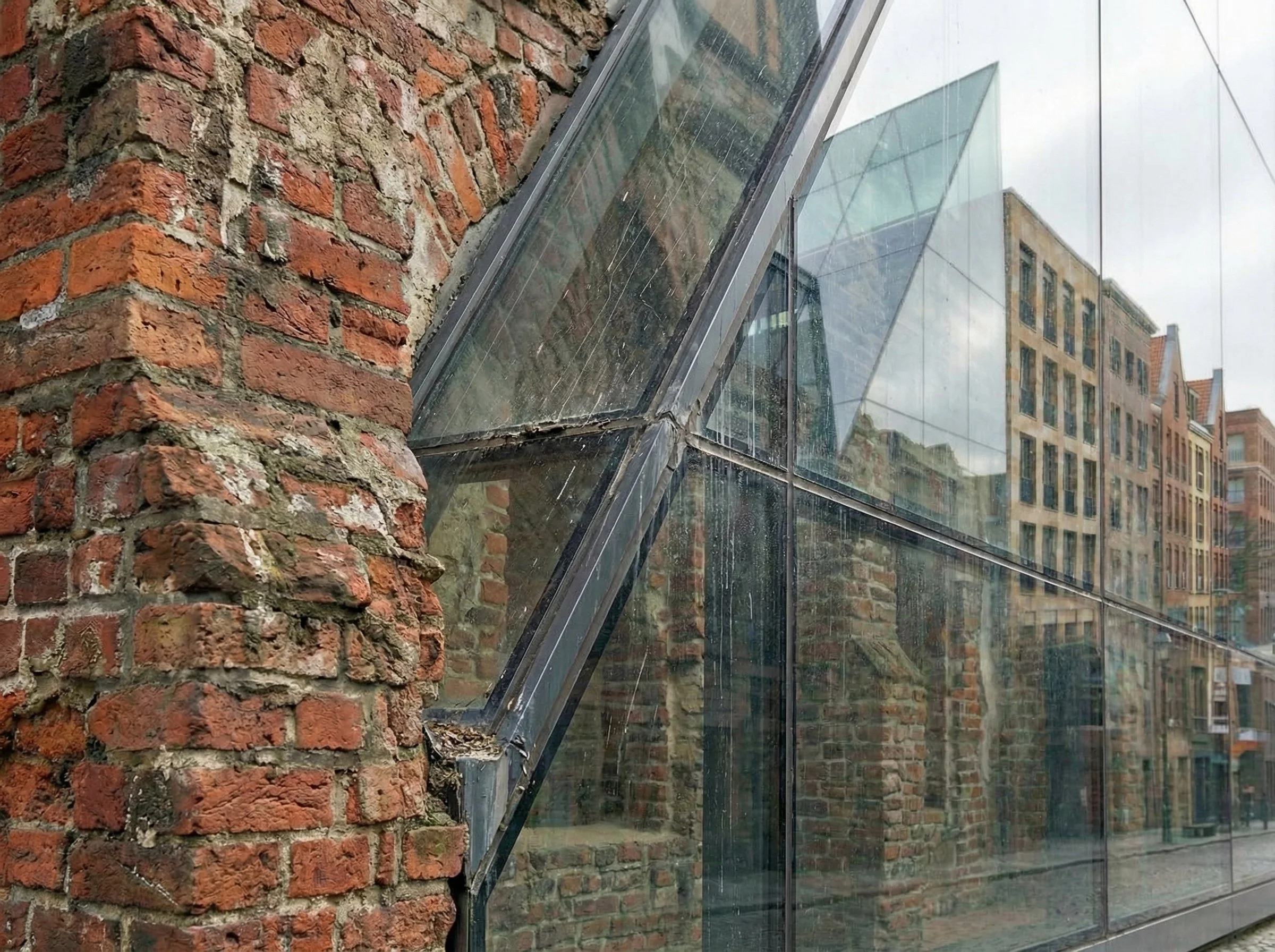 At the smallest scale, the project becomes a study of precision meeting imperfection. Clean joints and engineered connections sit against eroded surfaces, making time visible not as something lost, but as something continuously present.