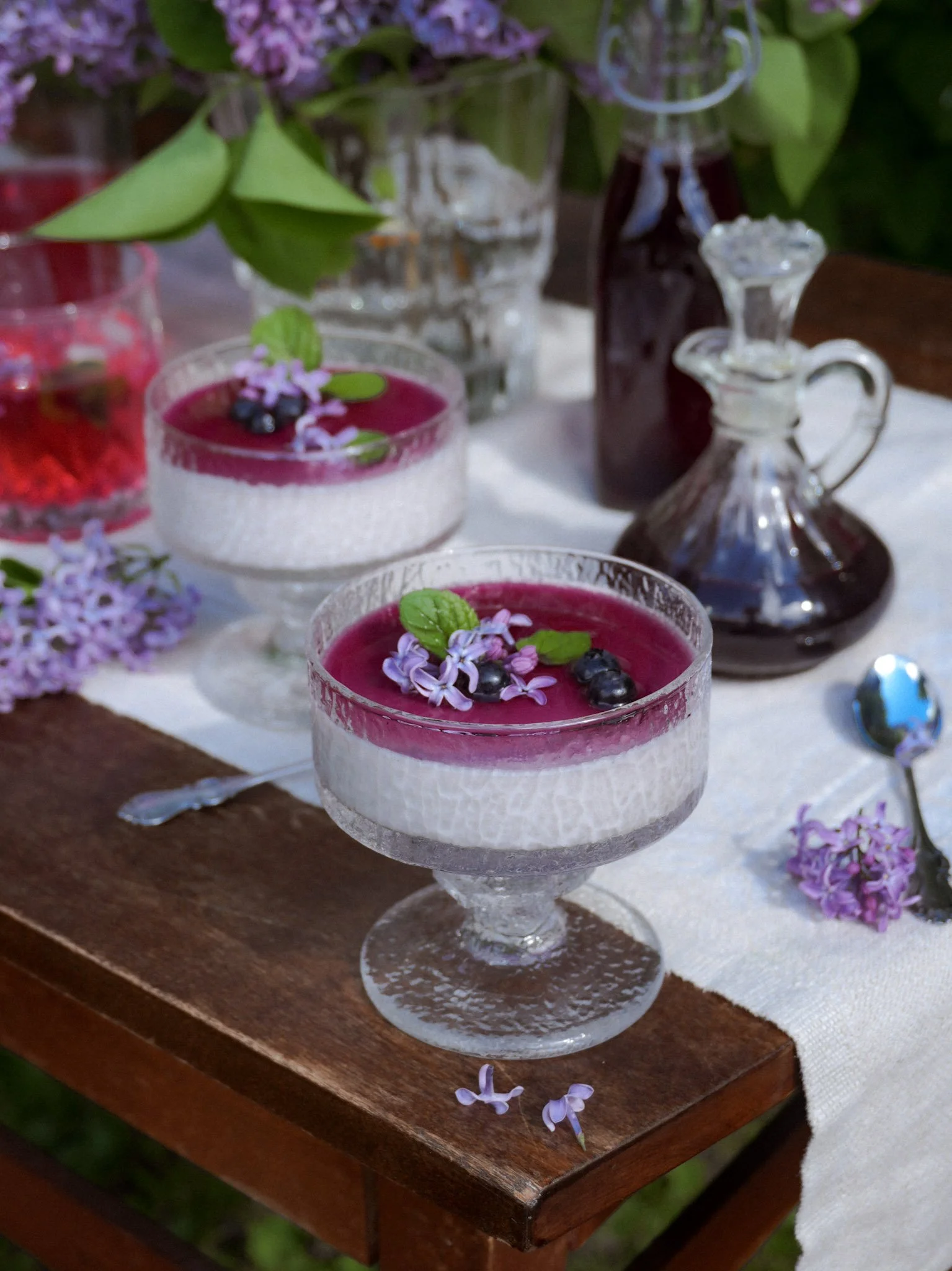 Syreeni-mustikka panna cotta