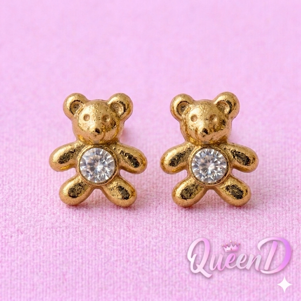 Queen D – Golden Teddy Spark Earrings