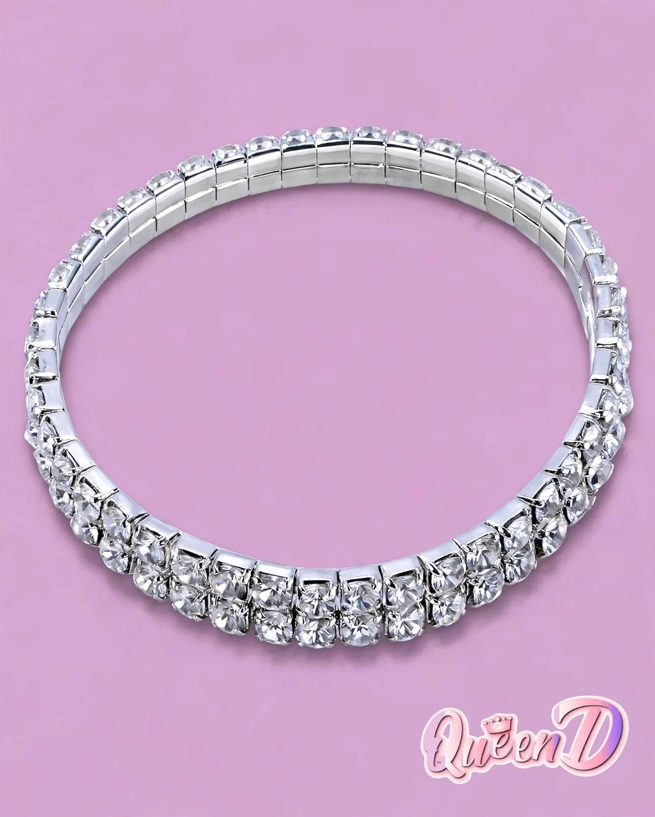 bracelet_closeup_85pct_with_logo.WEBP