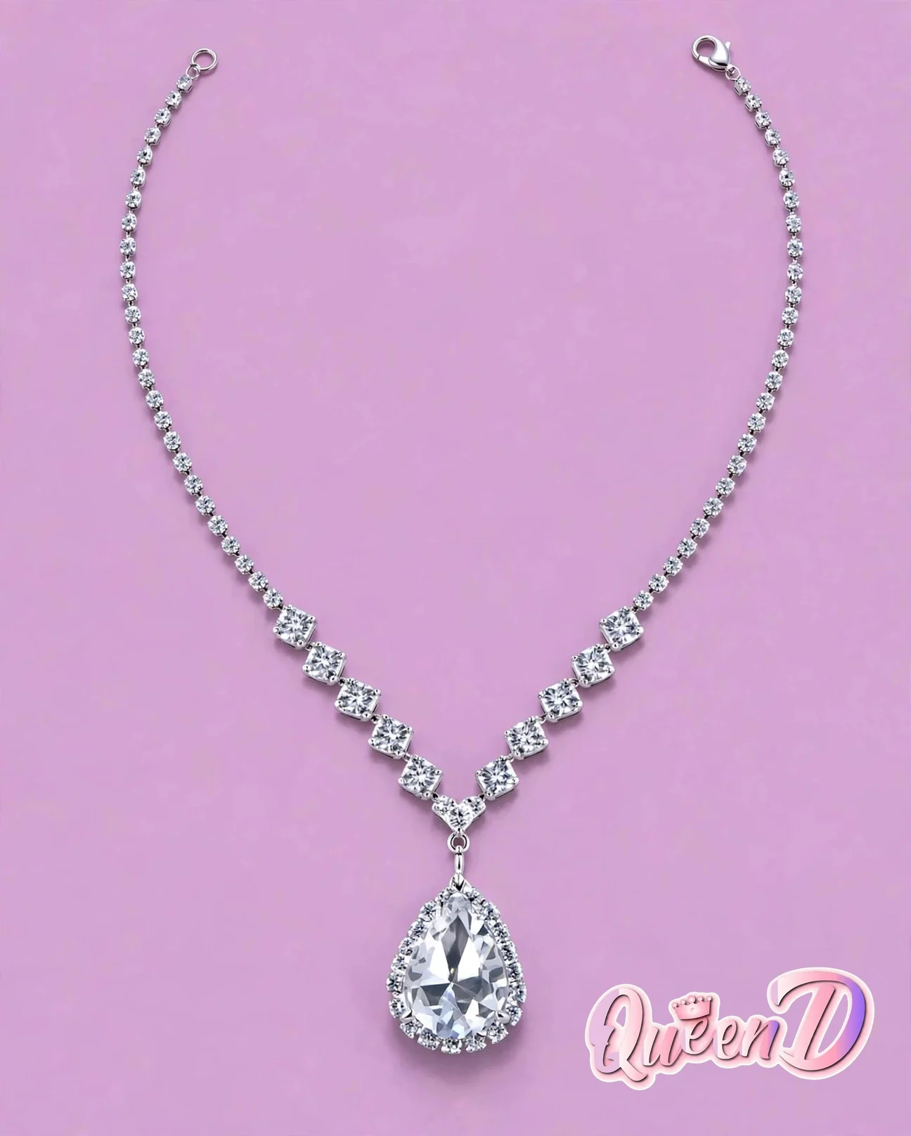 necklace_one_clasp_with_logo.WEBP