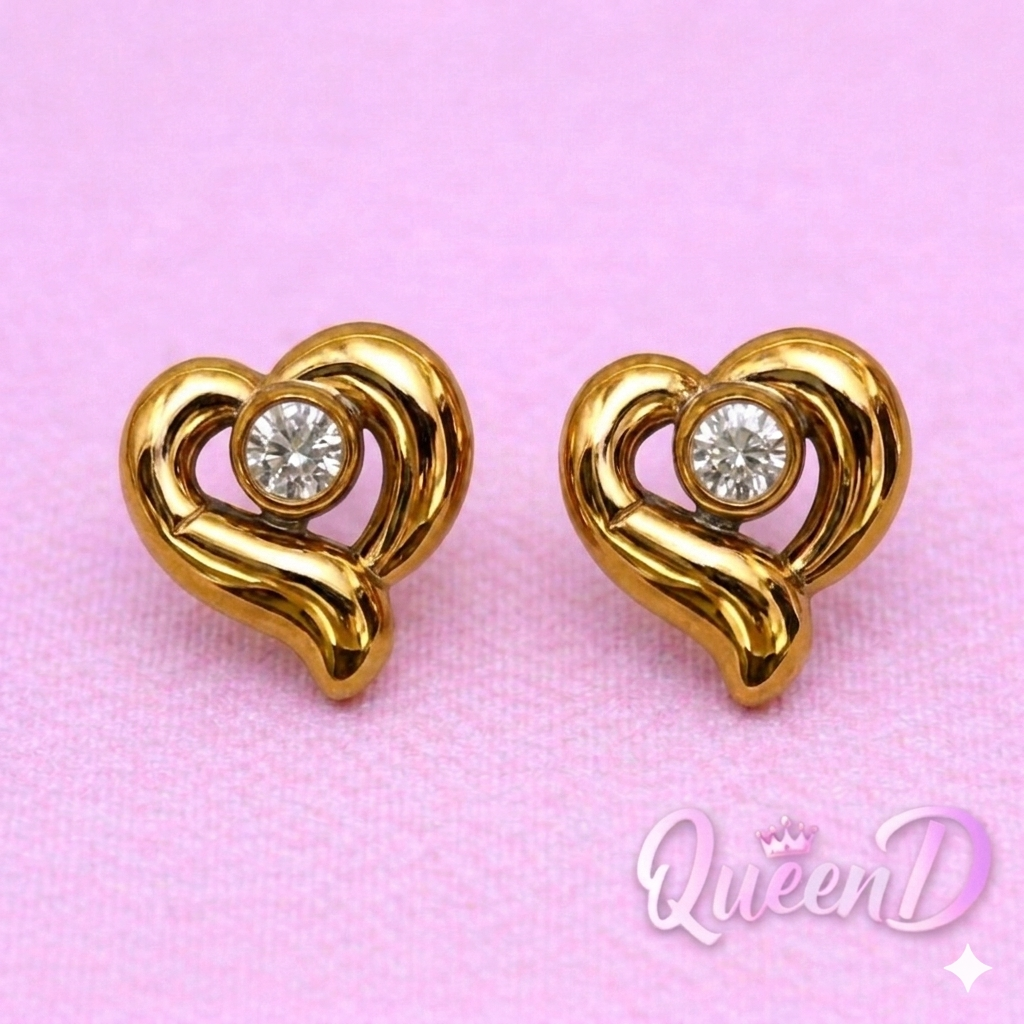 Queen D – Golden Heart Spark Earrings