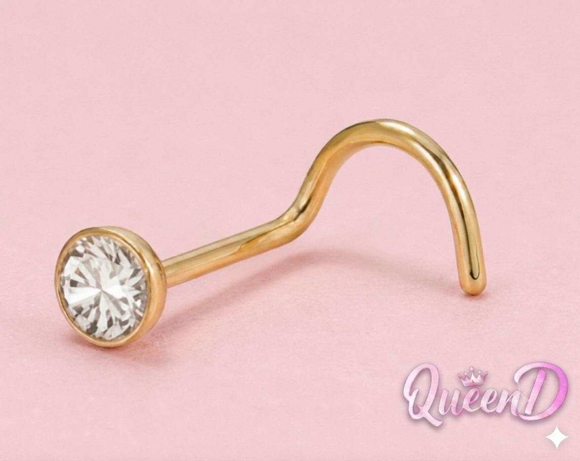 Queen D – Golden Glow Nose Stud