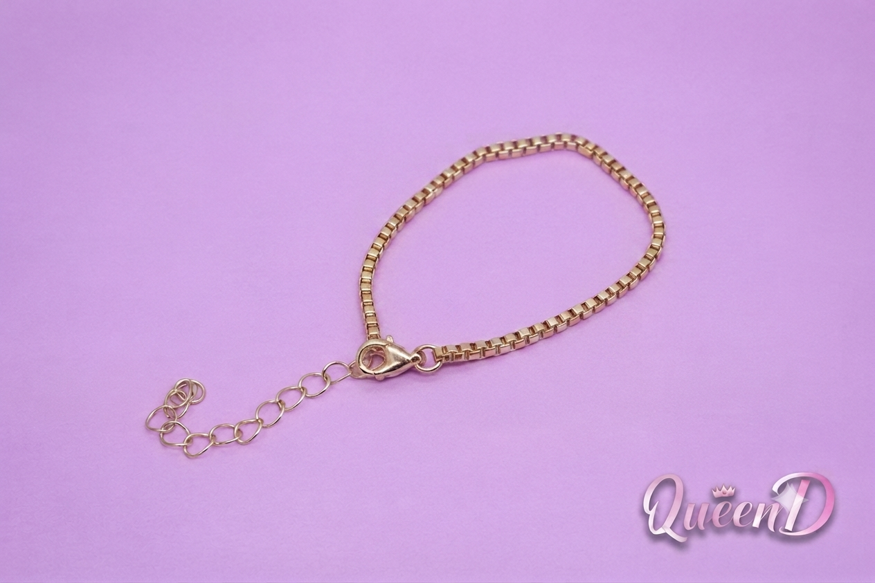 Queen D – Golden Flow Bracelet