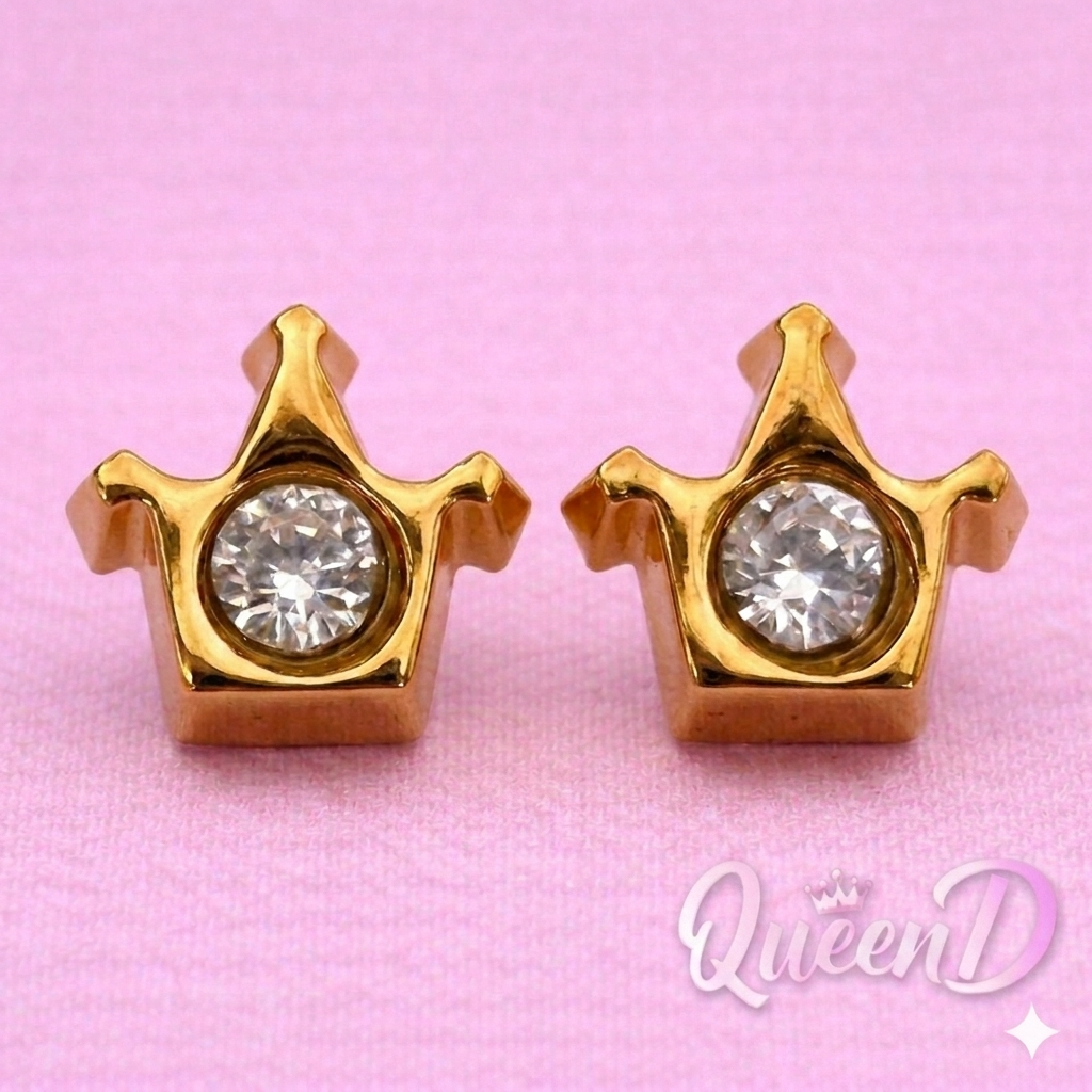 Queen D – Golden Crown Spark Earrings