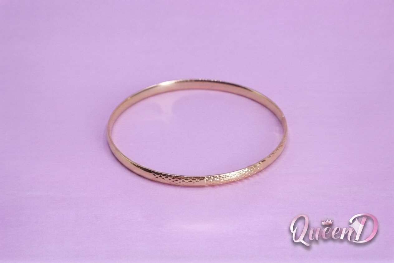 Queen D – Golden Lattice Bracelet