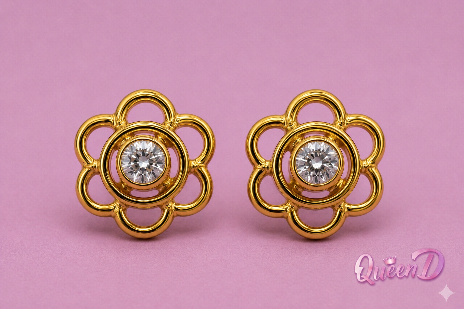 Queen D – Sparkling Blossom Stud Earrings