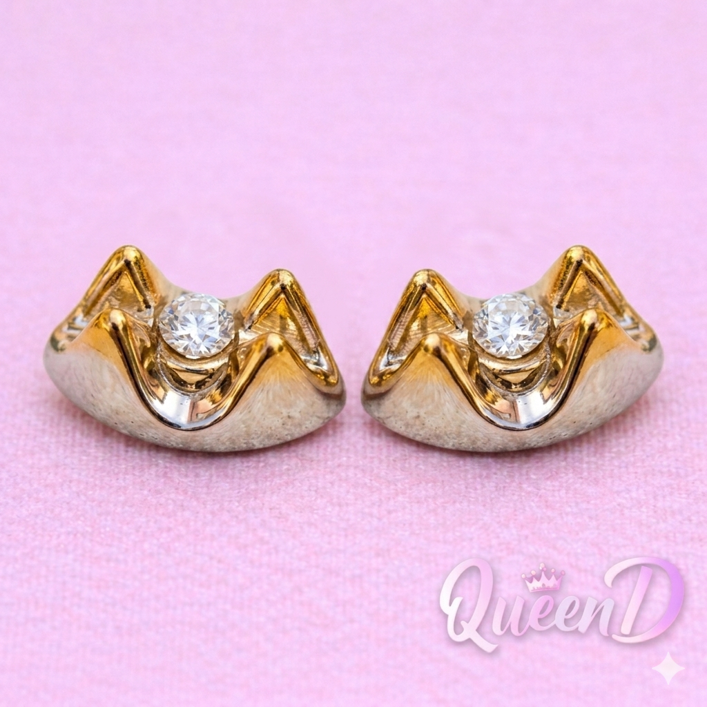 Queen D – Radiant Stud Earrings
