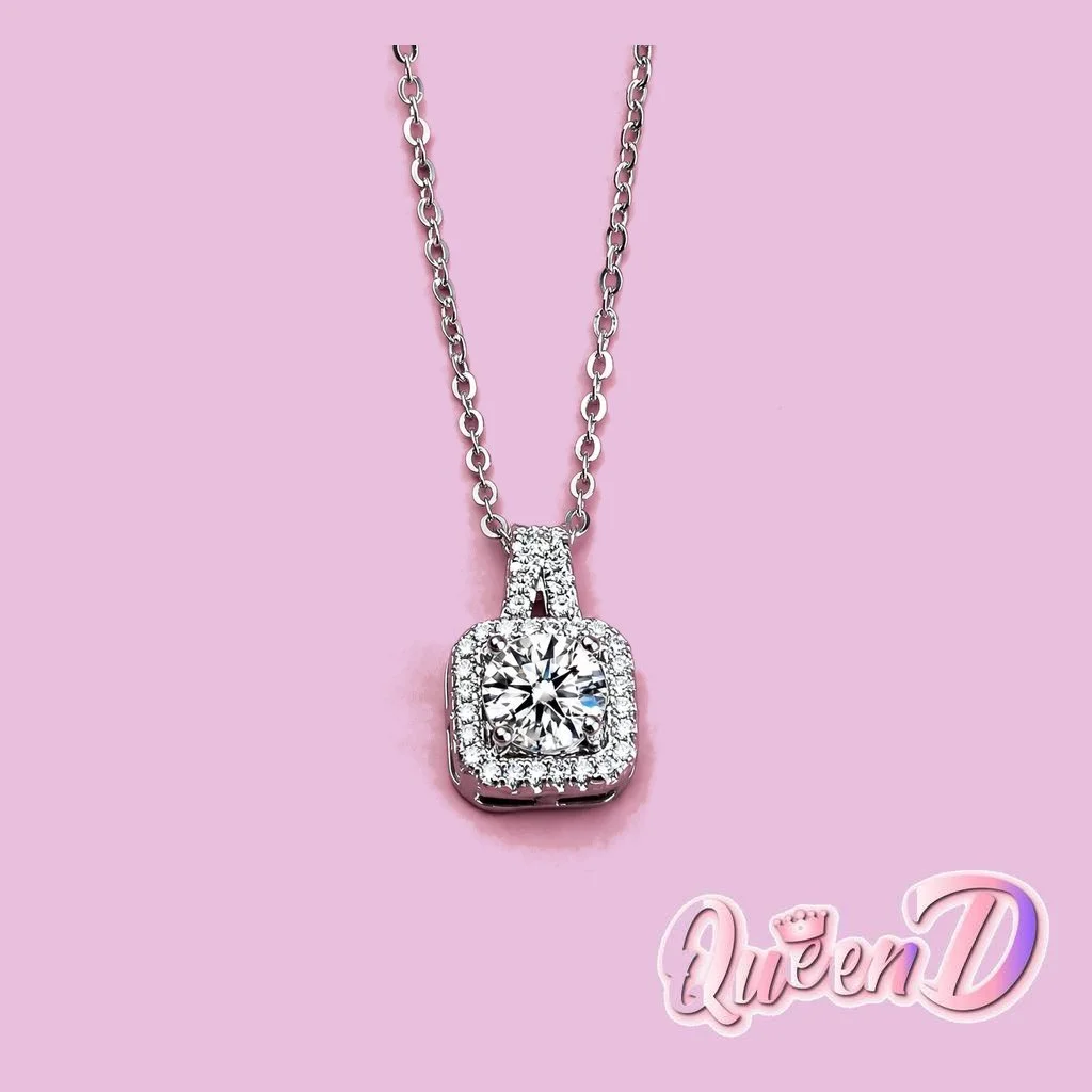 final_user_bg_necklace.JPG