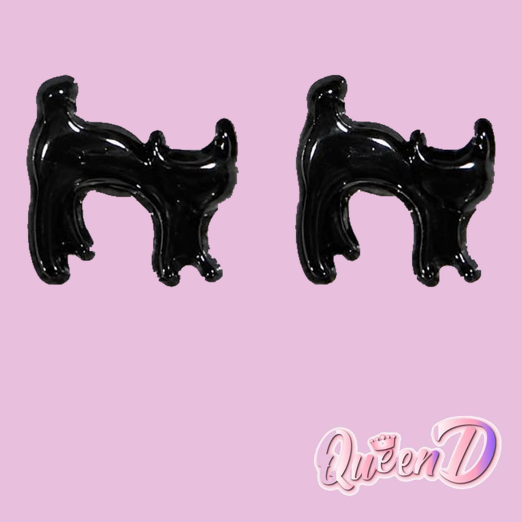 queenD_cats_zoom_95.PNG