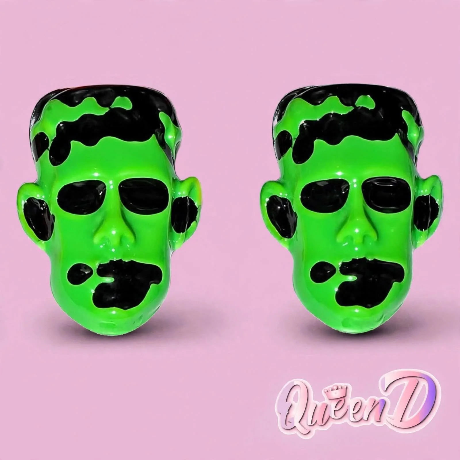 Queen D – Frankenglow Studs