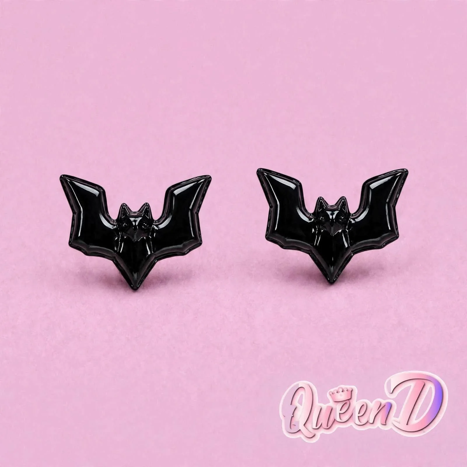 Queen D – Night Wing Bat Earrings
