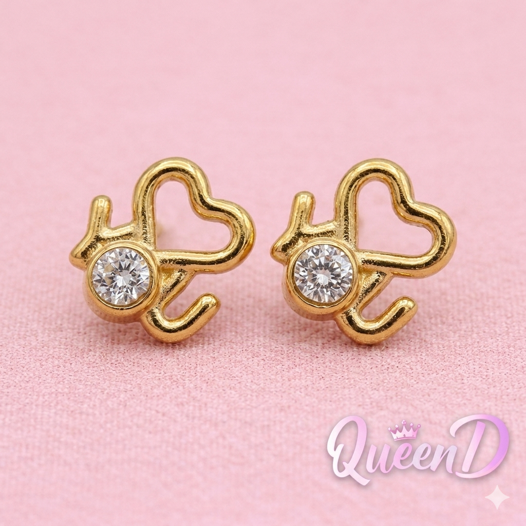 Queen D – Love You Heart Stud Earrings