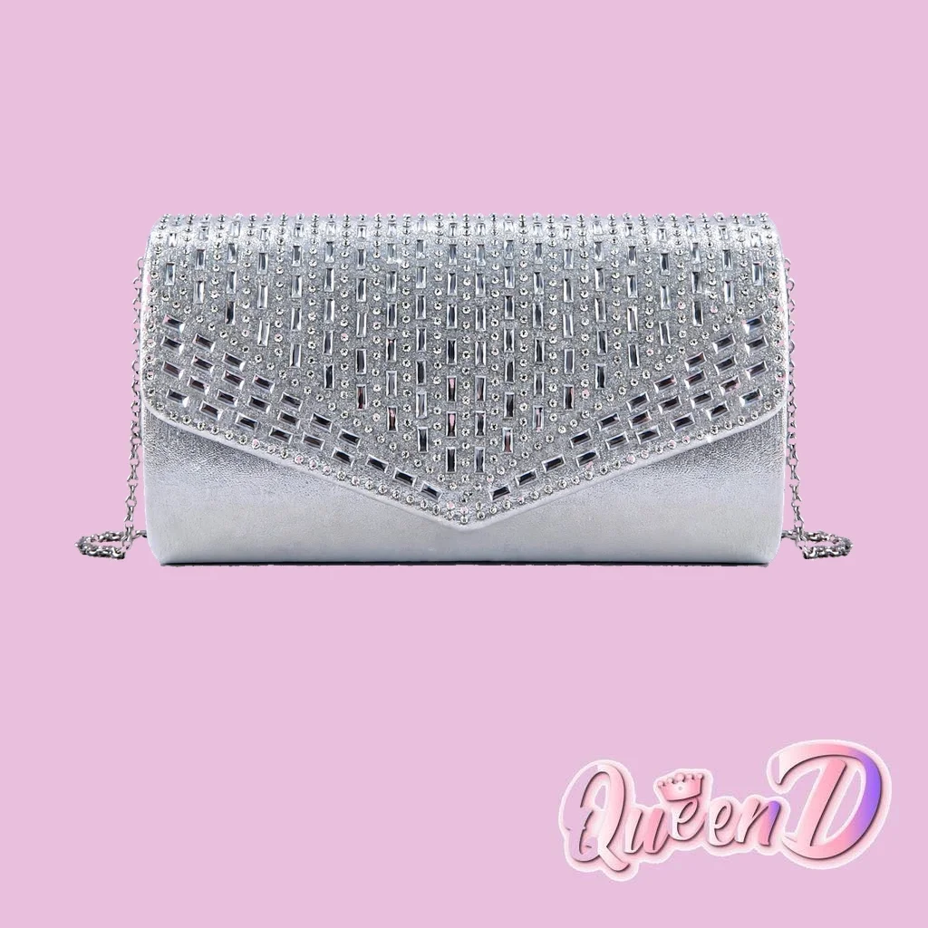 purse_on_attached_bg_clean.WEBP