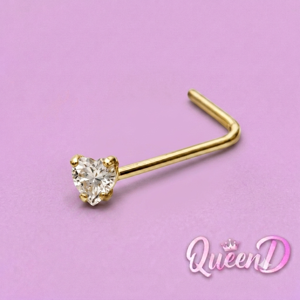 Queen D – Golden Heart Radiance Nose Stud