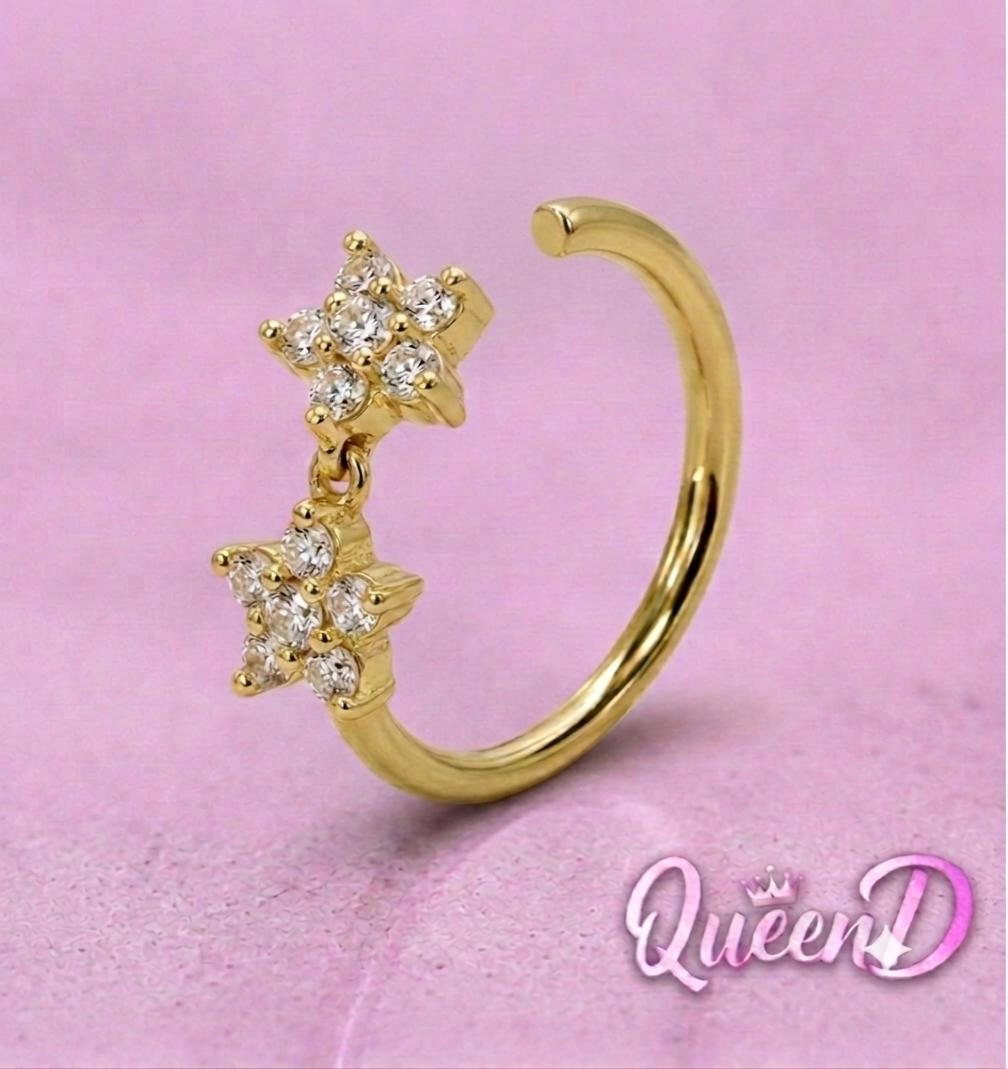 Queen D – Golden Star Charm Nose Ring