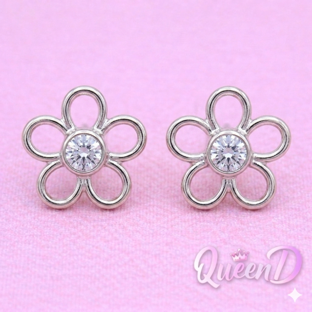 Queen D – Silver Bloom Loop Earrings