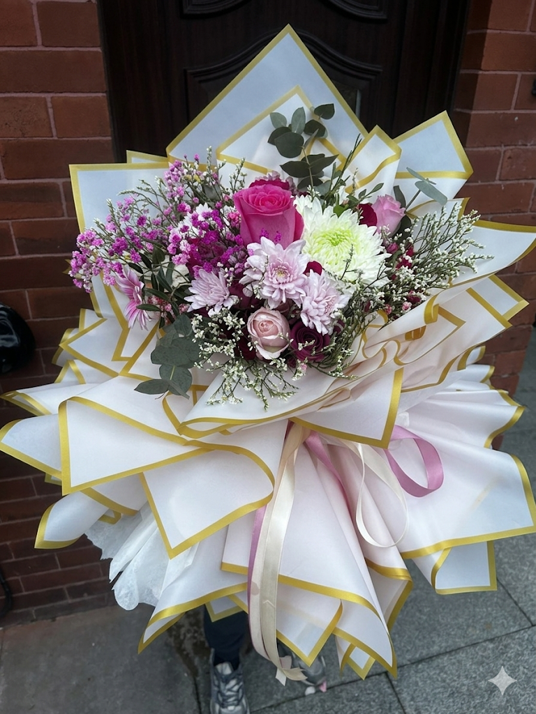 K.Rose Signature Bouquet - Wow