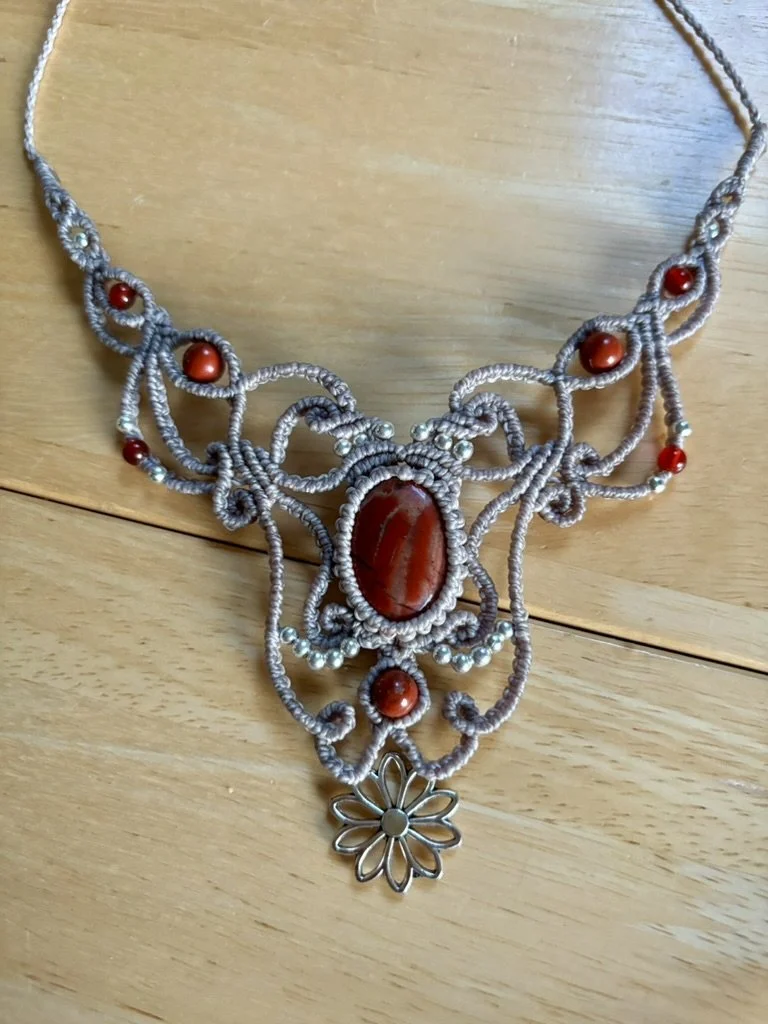 Collier "Dentelle de Jaspe rouge"