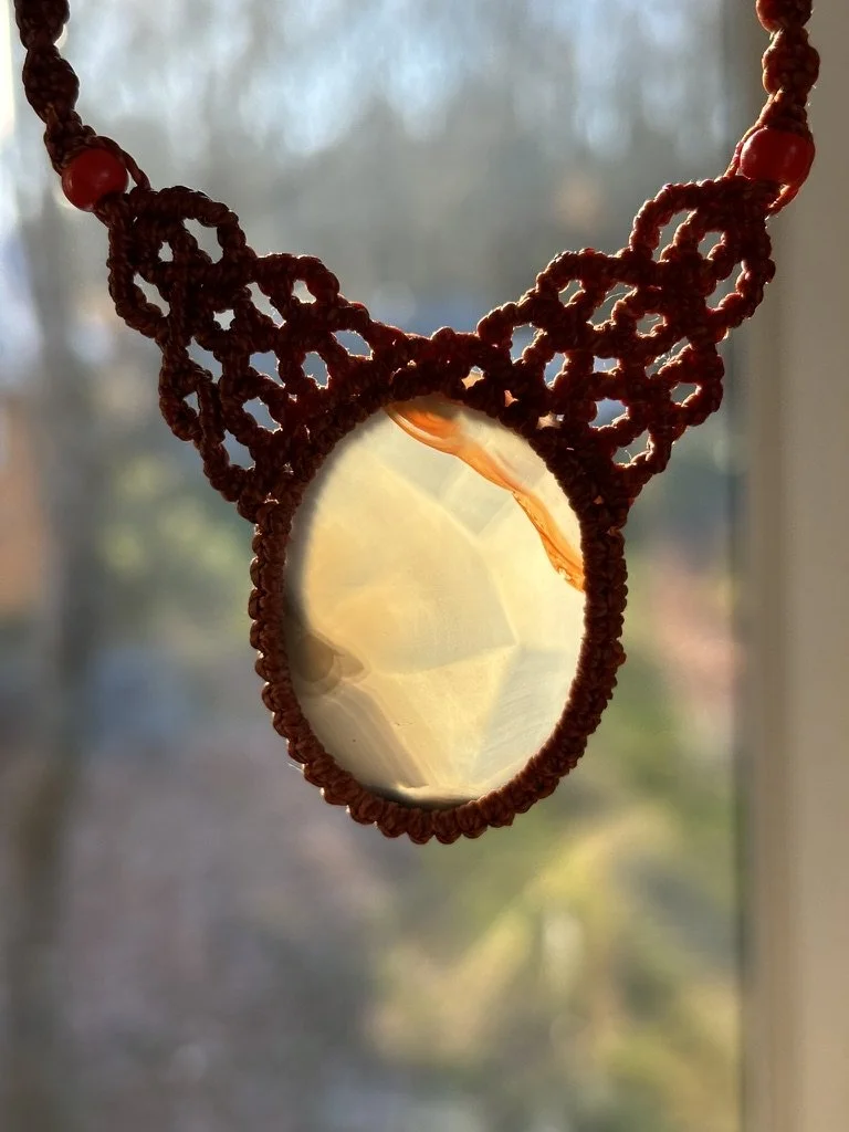 Collier « Lumière » - Agate Montana et corail rouge