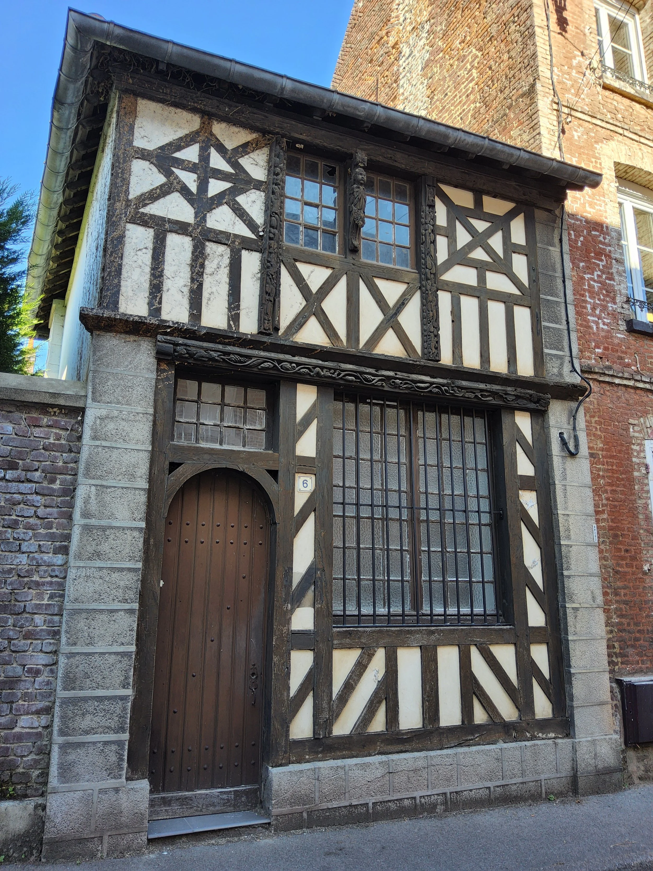 Carte postale : ne dites pas à ma mère que je vais à Abbeville