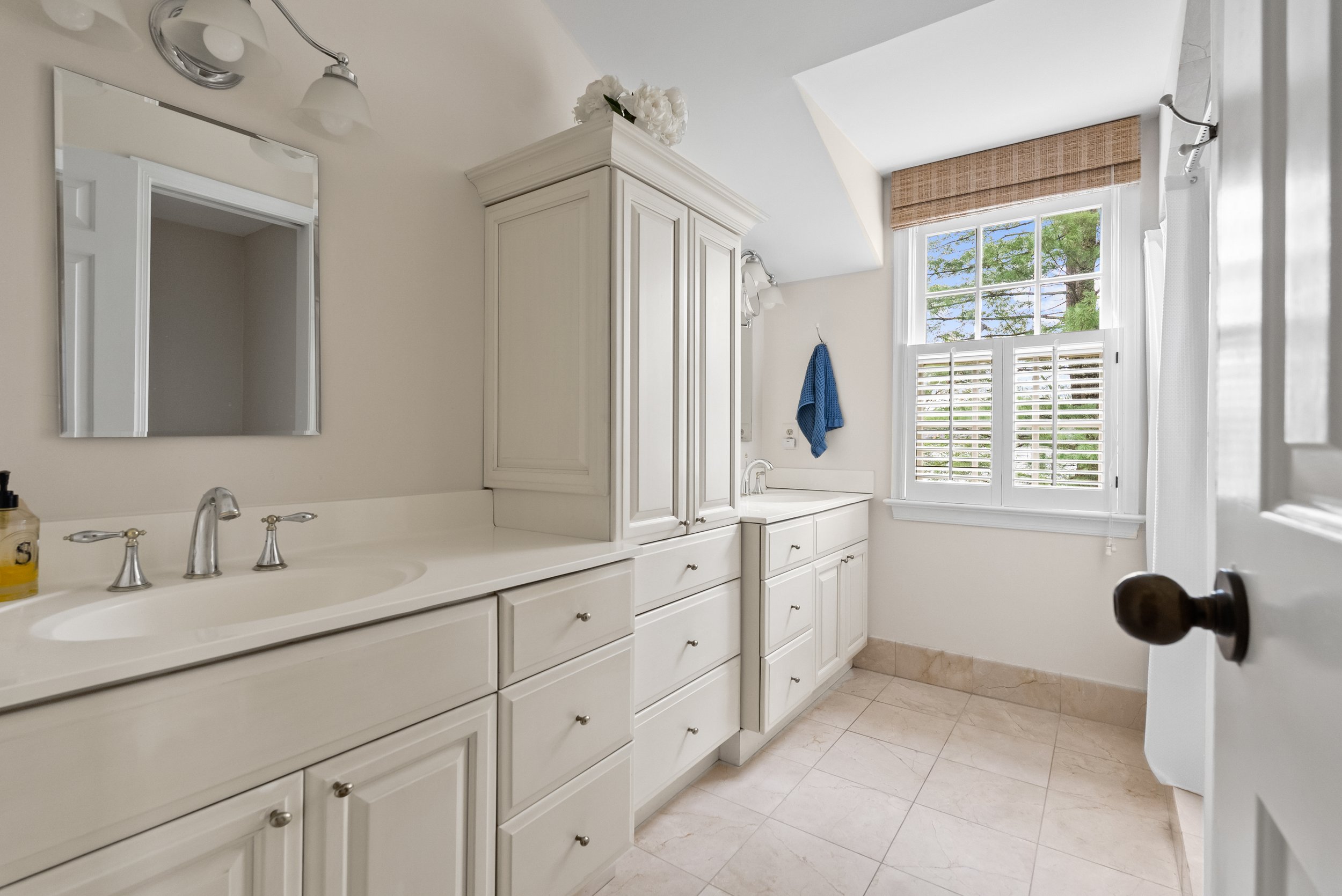 5202 Portsmouth Rd, Bethesda, MD 20816 - 0062.jpg