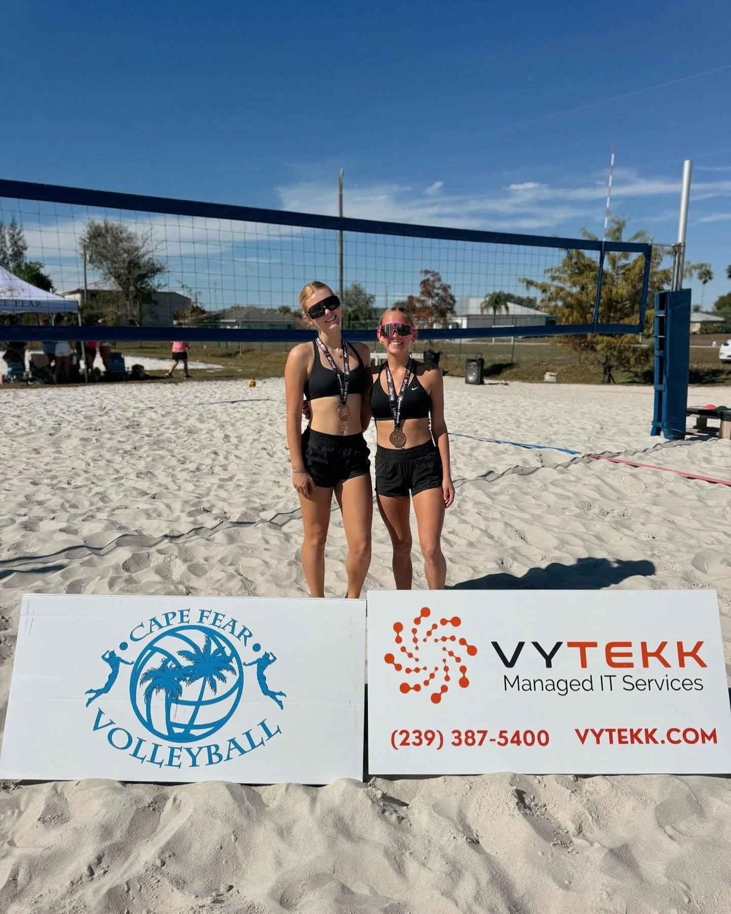 Congrats to Emily and Lily for placing 3rd at the @capefearvb @bvnevents 16U National Bid Qualifier!!🥉🙌🏐 #RaiseTheBar