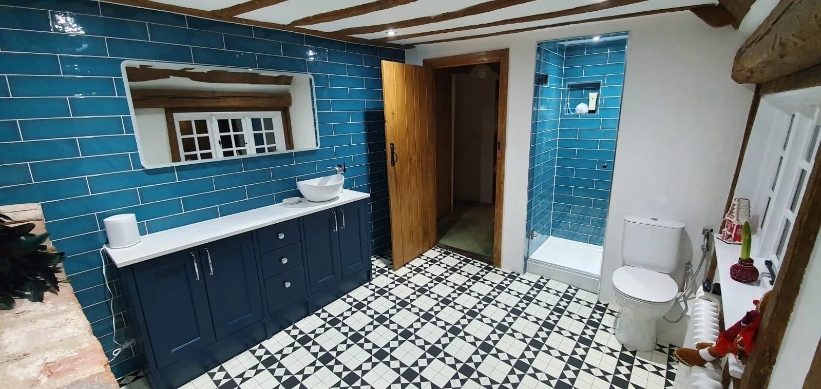 Exquisite Bathroom in a 500 year old cottage