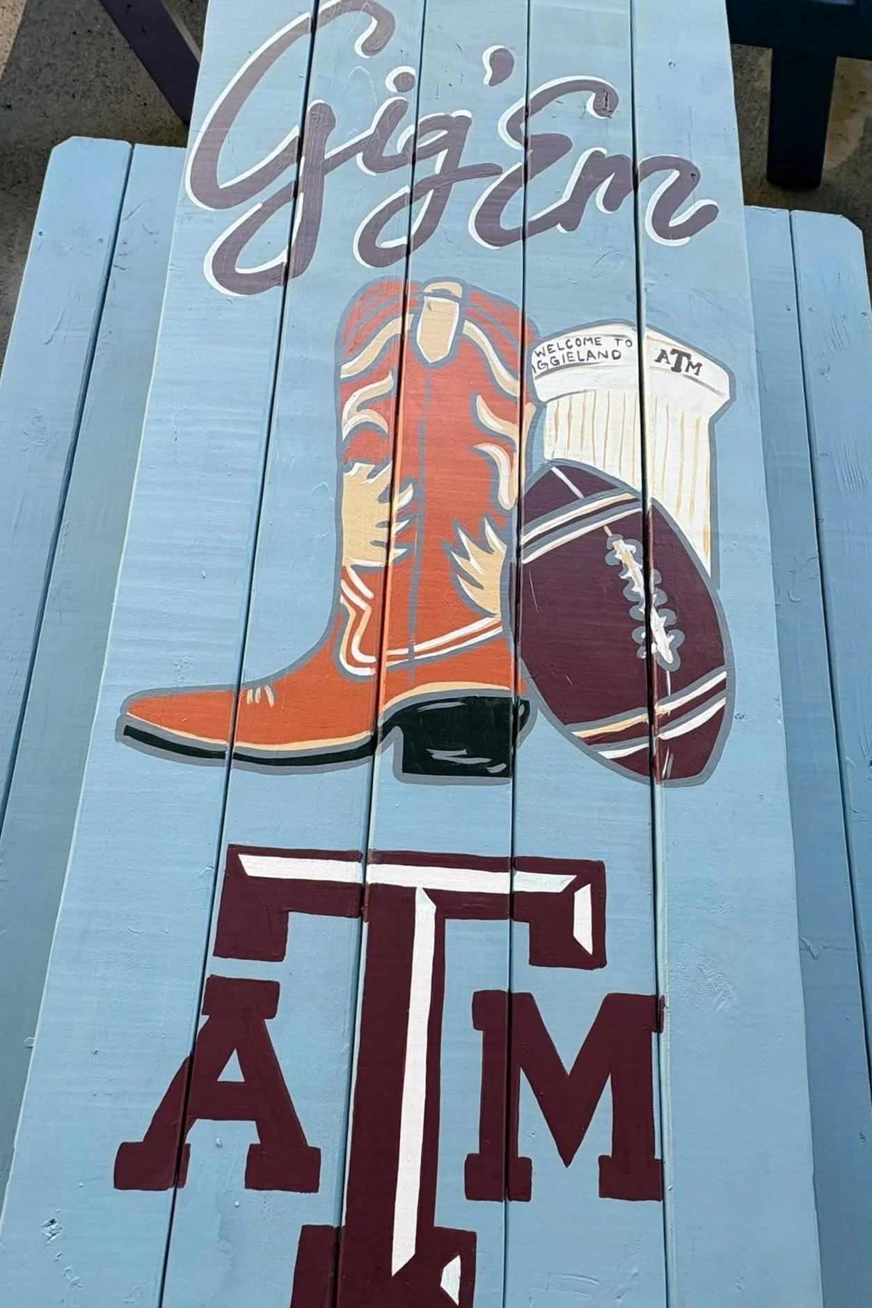Shoutout to all our Brownsville Aggies. May this be  a place to celebrate and keep showcasing your maroon pride.
This one's for Sam & Allan