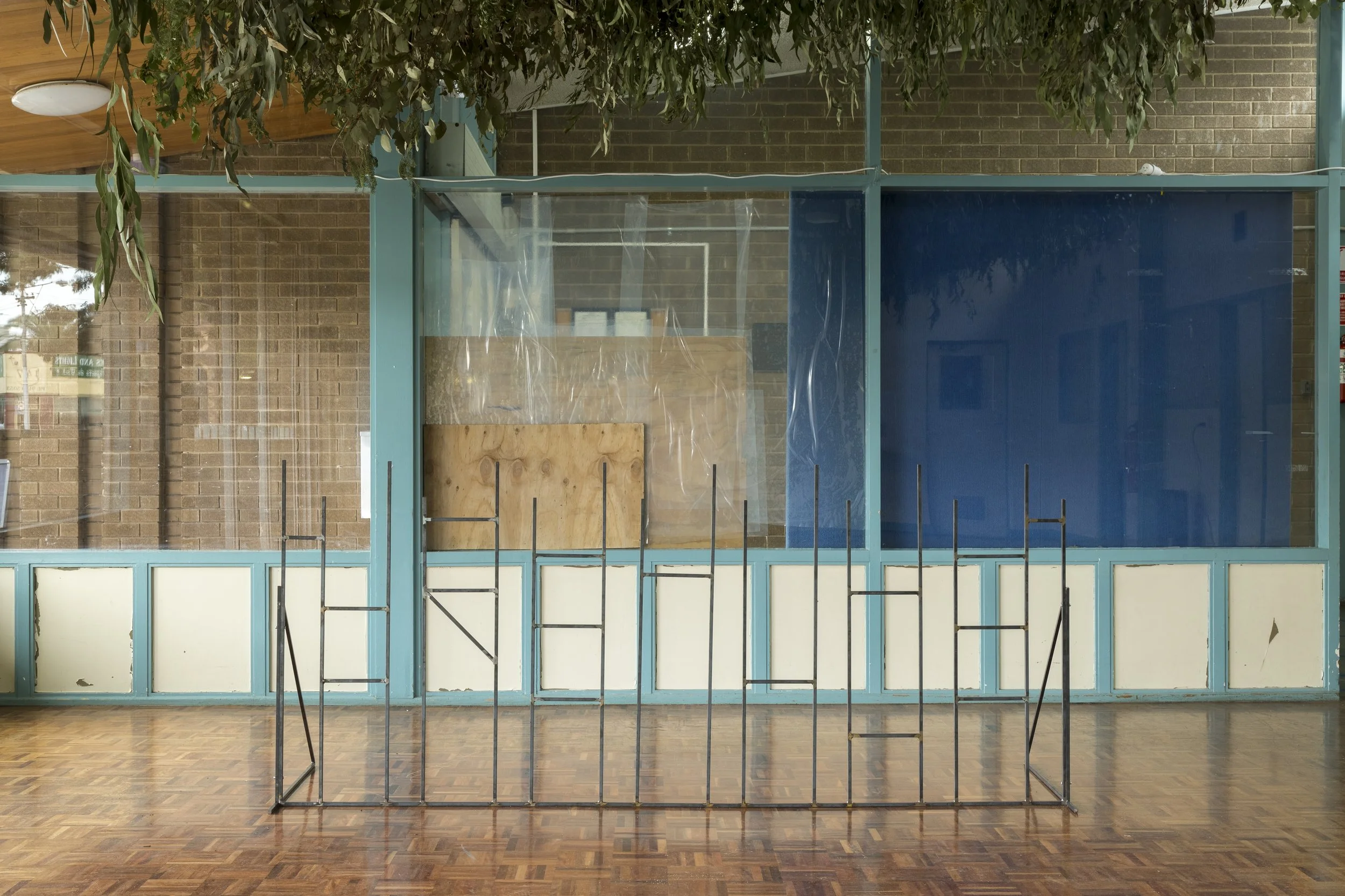 PRELUDE, 2018, steel, 220 x 950 x 700cm
Photo: Christo Crocker