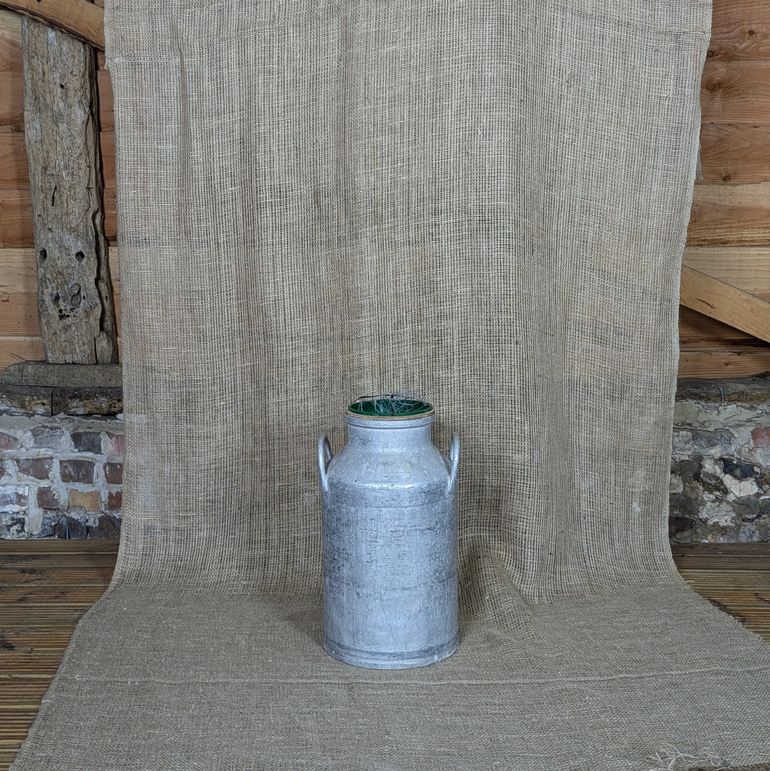 Medium milk churn.

2 available.

H43cm W19cm.

£7 each.

Comes with bucket insert and chicken wire.