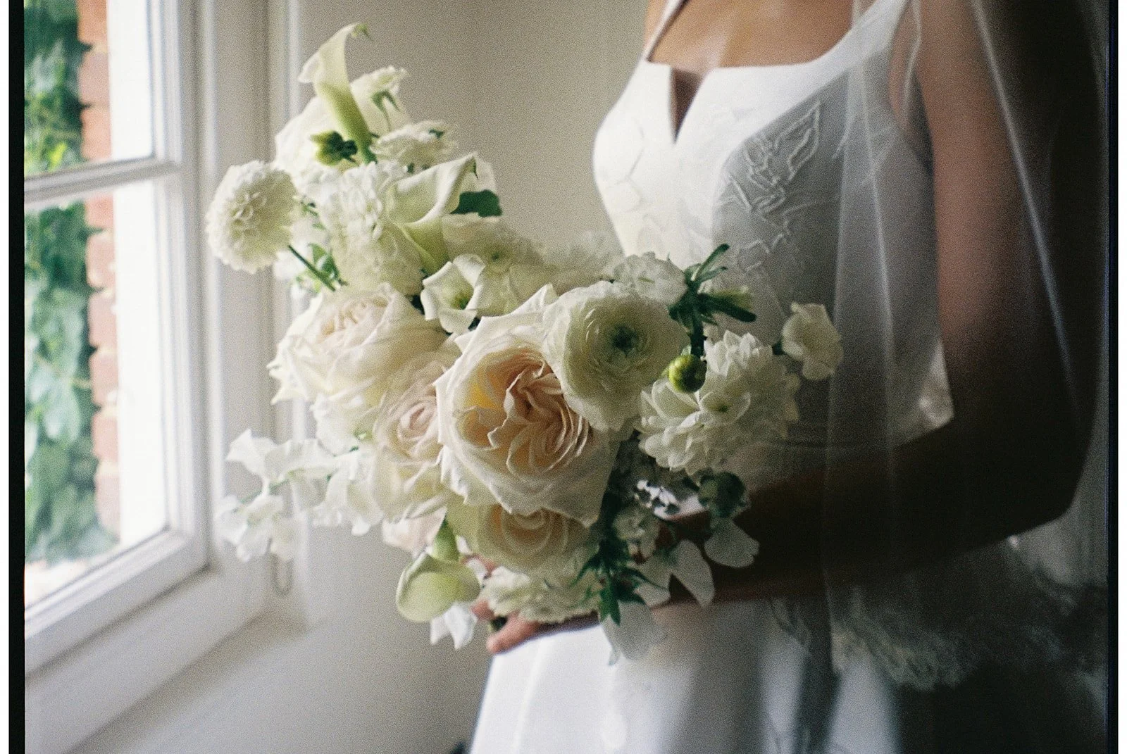 aneesha and alex at avington park by faye wilde photography9881.jpg