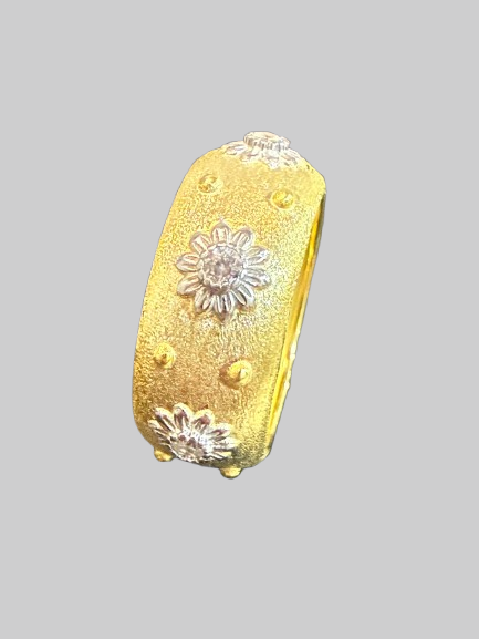 Floral Dome Band Ring