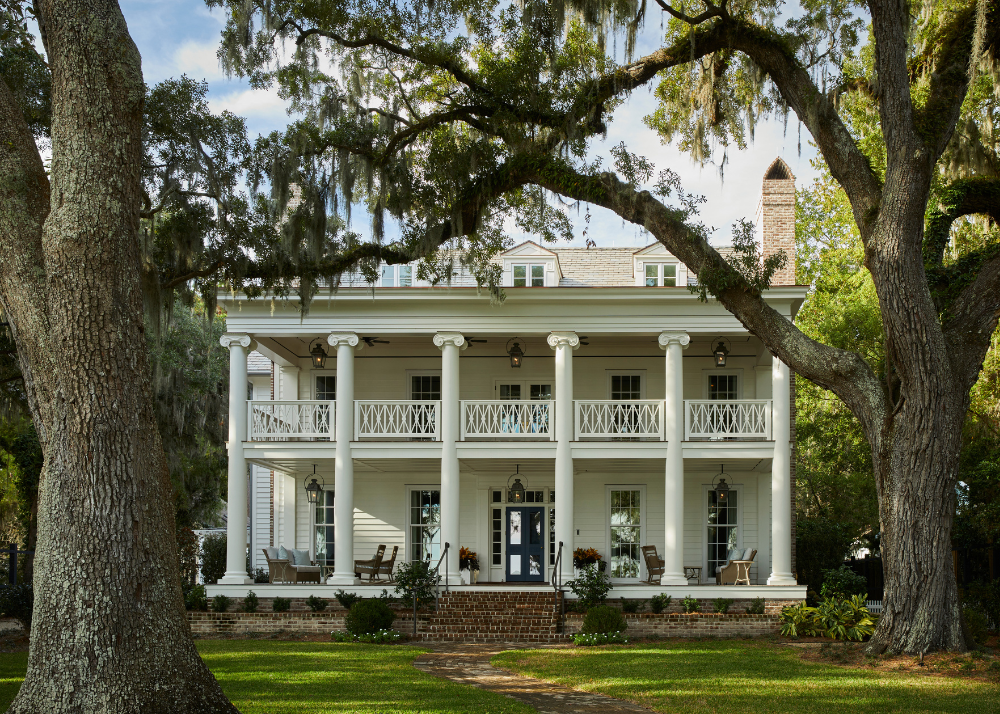 Tour The Grounds of This Idyllic Isle of Hope Estate