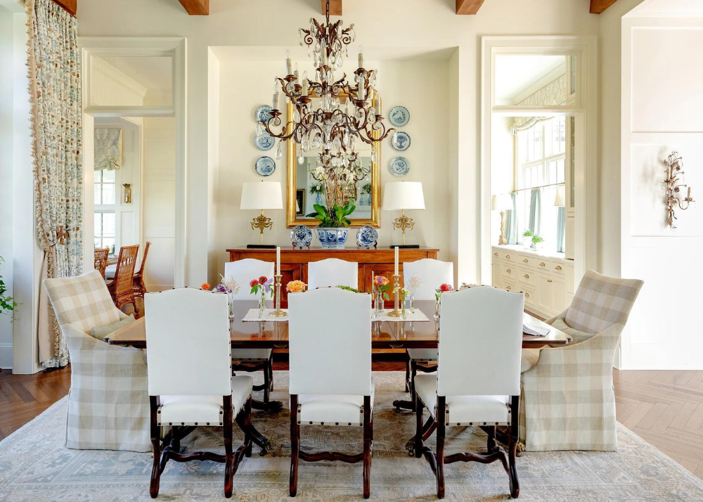 Classic Antiques Used by Interior Designers